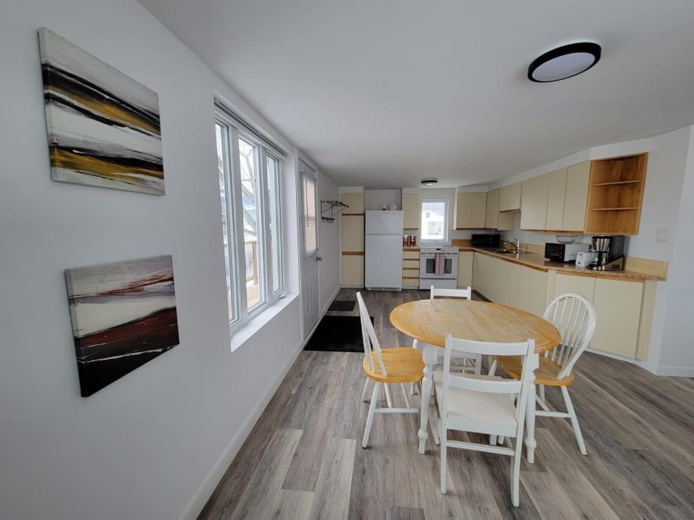 Aux 4 Vents - Auberg'Inn Carleton-sur-Mer Room photo